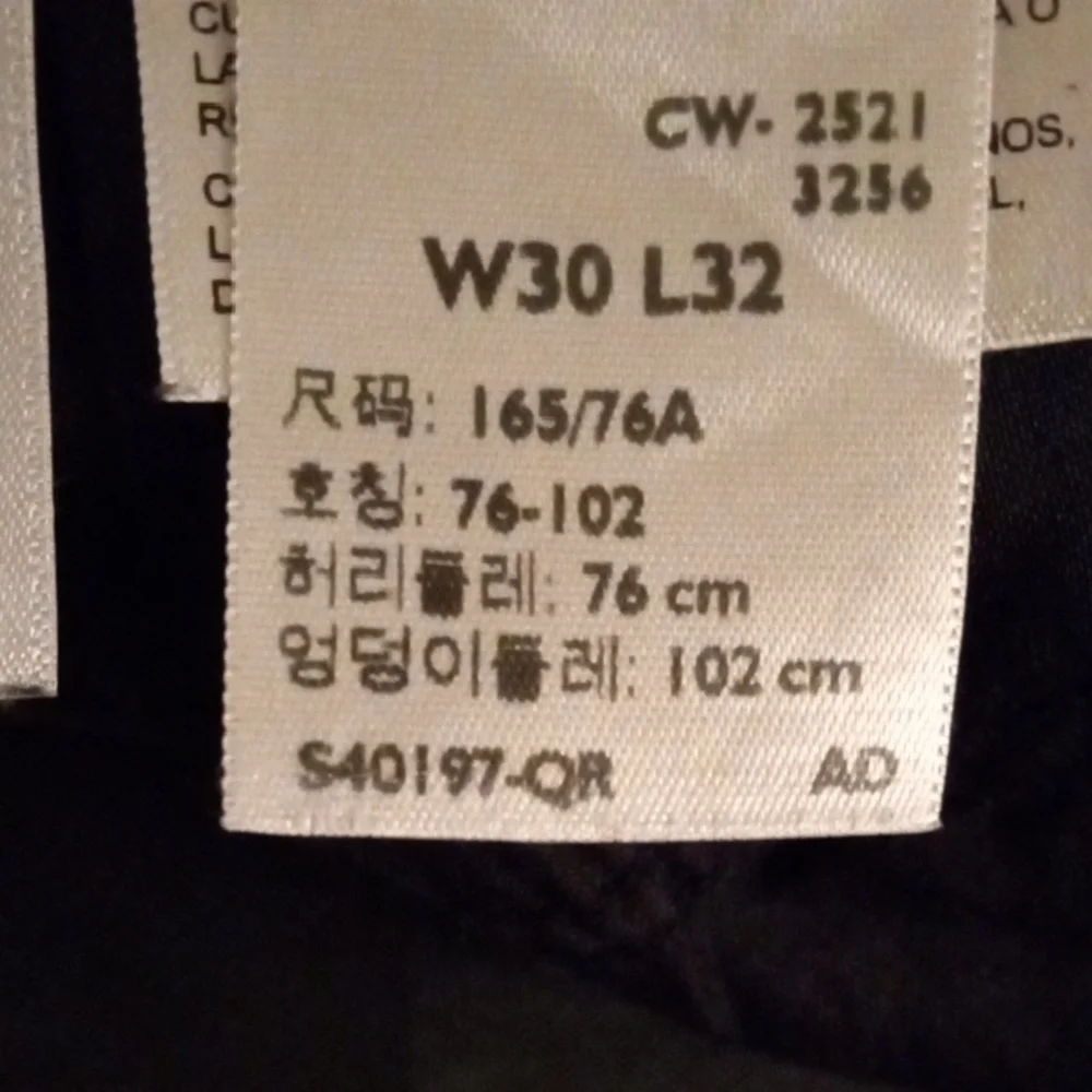 Levi's Women's 710 Mid - Rise Skinny Jeans - Black - Picture 7 of 7